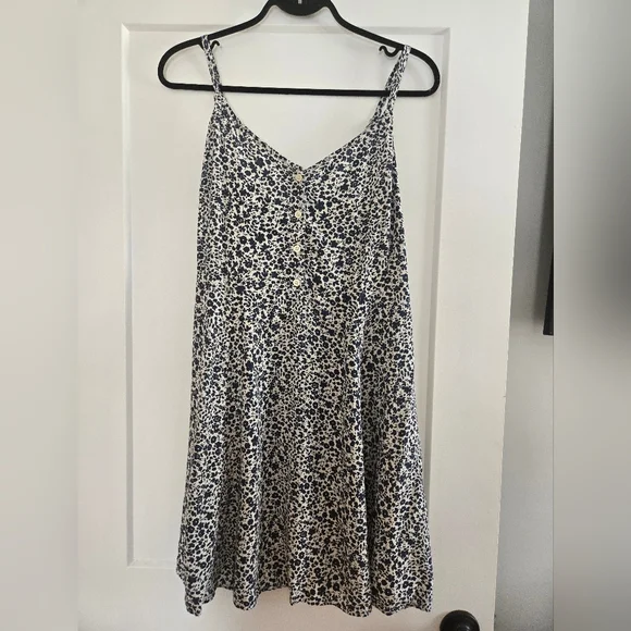 GAP Blue/white Floral Spaghetti Strap Sundress Size L - Picture 3 of 7